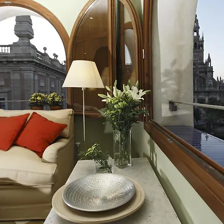 Hotel Alcazar